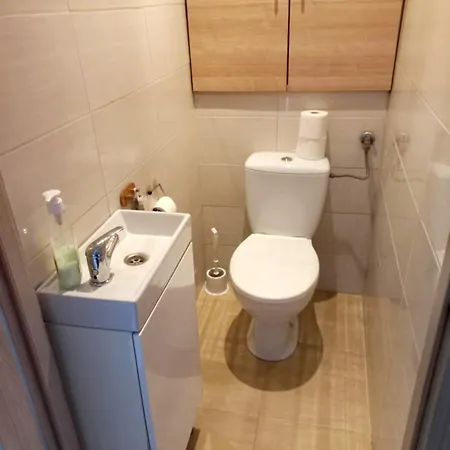 M-5 - 74m2 - Free Parking Ζεστοκόβα